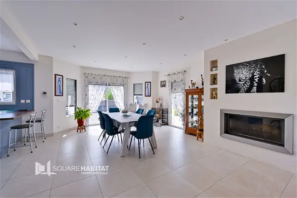 Maison à vendre - LA TURBALLE, 7 pièces