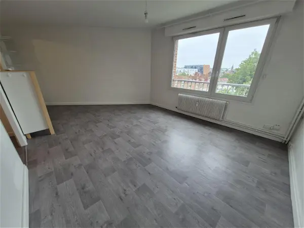 Location appartement 1 pièce - 30.69m² à Lille (59000)