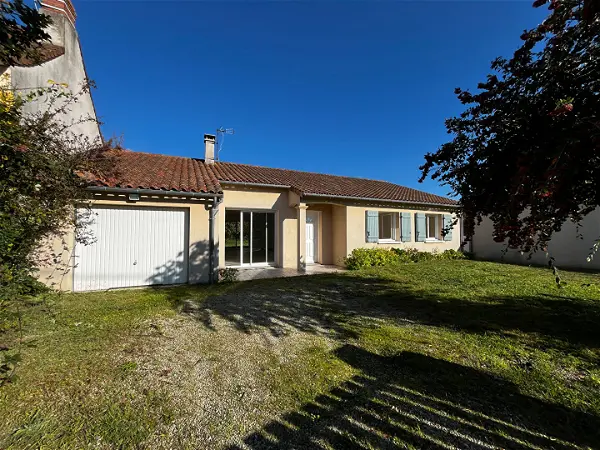 Maison à vendre - SCORBE CLAIRVAUX, 5 pièces
