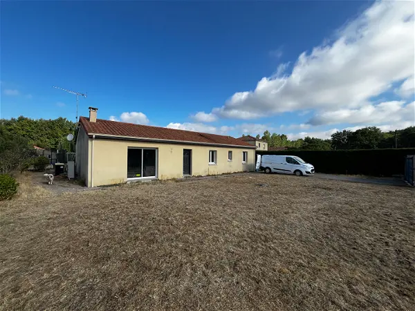 Achat maison 5 pièces - 116.65m² à Ouzilly (86380)
