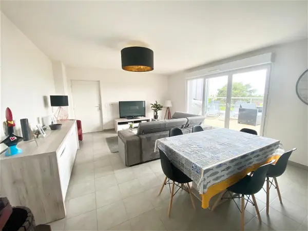 Location appartement 4 pièces - 78.64m² à Tours (37100)
