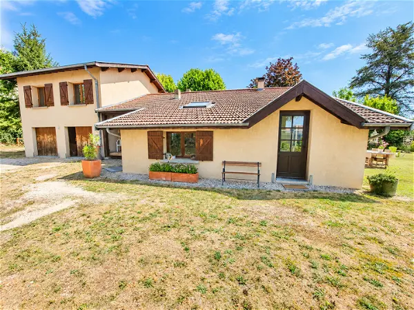Maison à vendre - BEAUREPAIRE, 7 pièces