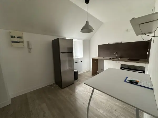 Location appartement 1 pièce - 32.77m² à Blois (41000)