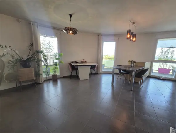 Appartement à louer - SAINT JULIEN EN GENEVOIS, 4 pièces
