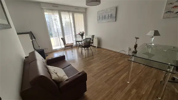Location appartement 2 pièces - 42.13m² à Lille (59000)