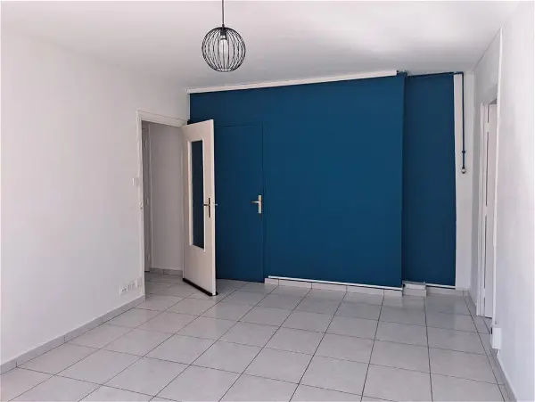 Appartement à louer - Saint-Égrève, 3 pièces