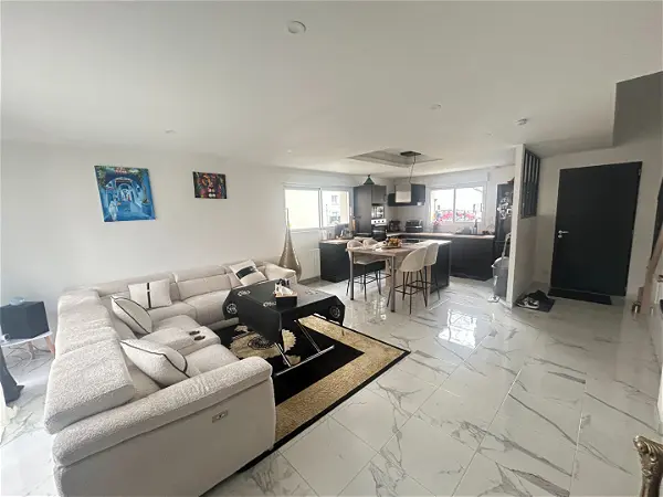 Achat maison 6 pièces - 131m² à Louverne (53950)