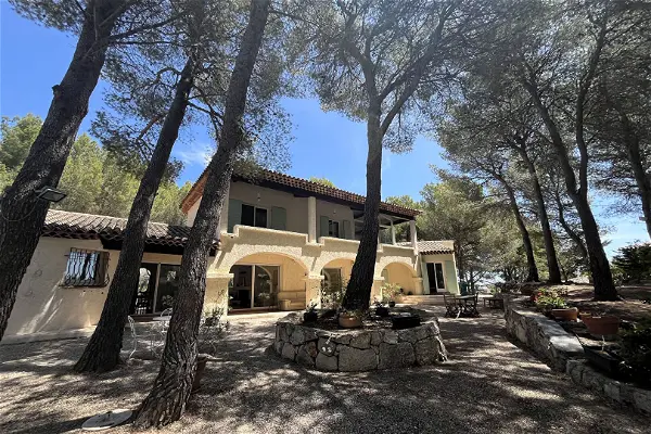 Achat maison 10 pièces - 257m² à Ventabren (13122)