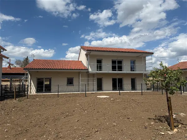 Appartement à louer - ISSOIRE, 2 pièces