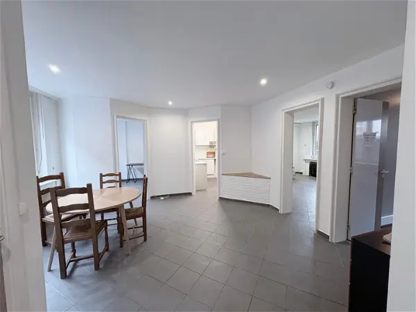 Appartement à louer - Valenciennes, 4 pièces