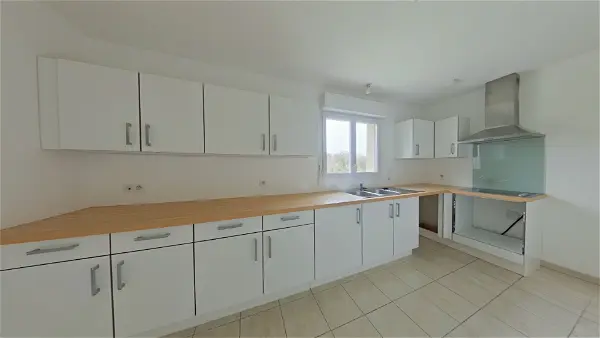 Maison à louer - QUINCAY