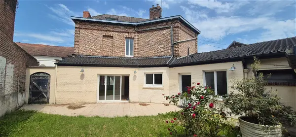 Achat maison 8 pièces - 176.85m² à Sepmeries (59269)
