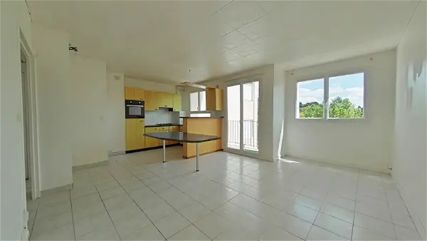 Appartement à louer - LOUDUN, 3 pièces