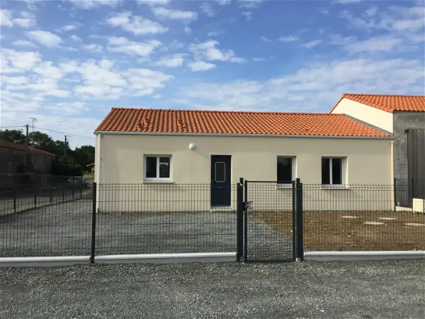 Location maison 4 pièces - 84m² à La limouziniere (44310)