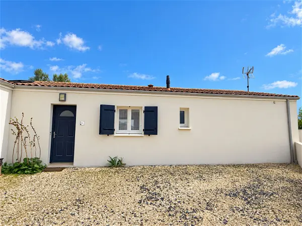 Maison à vendre - SURGERES, 3 pièces