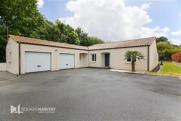 Maison à vendre - AUBIGNY LES CLOUZEAUX, 5 pièces