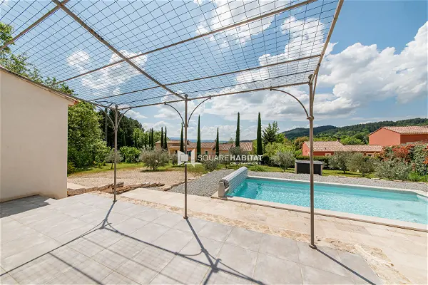 Maison à vendre - ST SATURNIN LES APT, 4 pièces