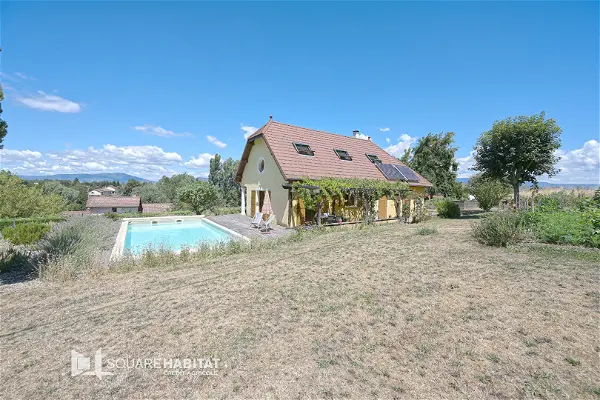 Achat maison 7 pièces - 177m² à Corbelin (38630)