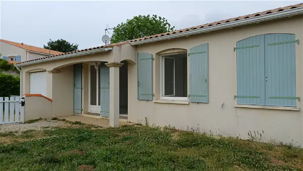 Location maison 4 pièces - 81.17m² à Port des barques (17730)