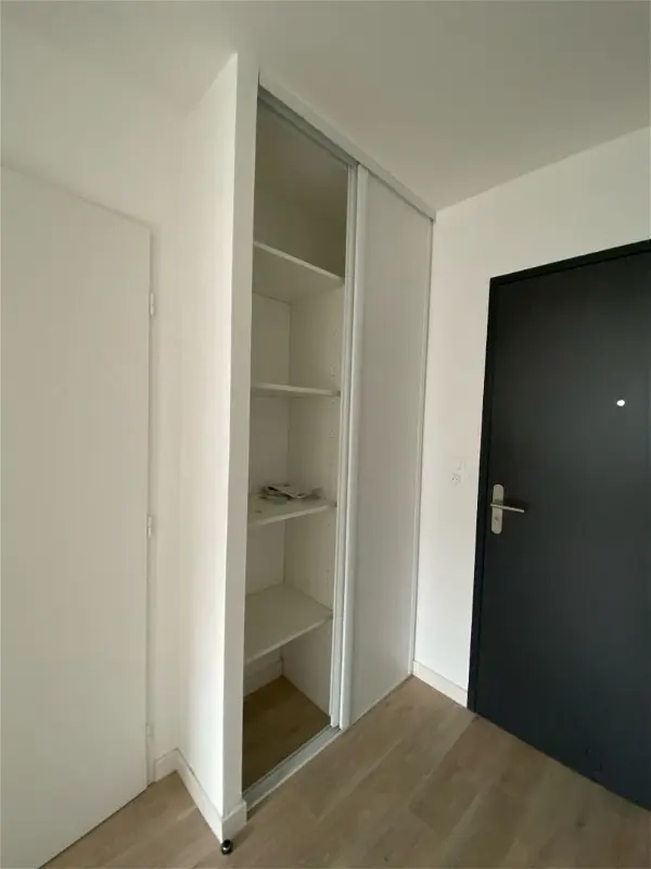 Appartement à louer - BESANCON, 1 pièce