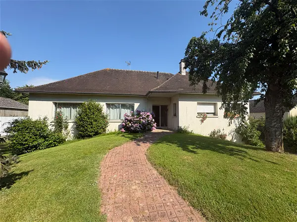 Maison à vendre - ERNEE, 5 pièces