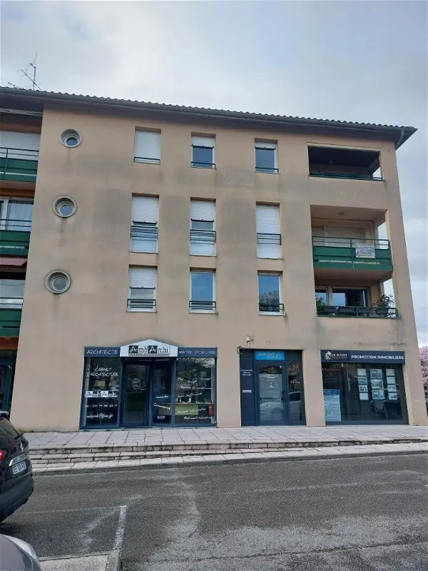 Location appartement 3 pièces - 71m² à Ambérieu-en-bugey (01500)