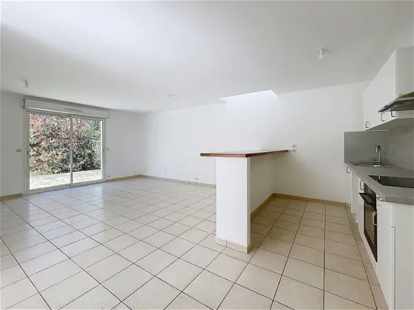 Location appartement 4 pièces - 78.5m² à Saint-medard-en-jalles (33160)