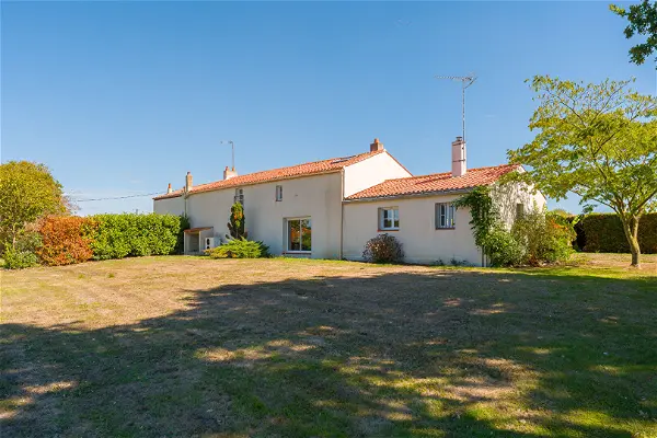 Maison à vendre - VENANSAULT, 7 pièces
