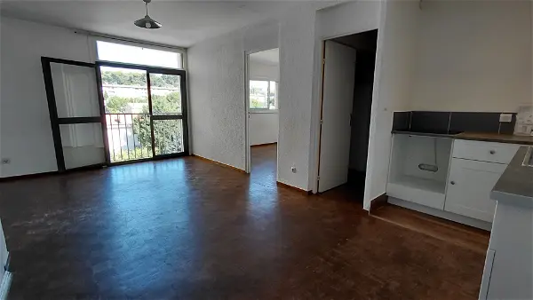 Location appartement 2 pièces - 45.9m² à Salon de provence (13300)