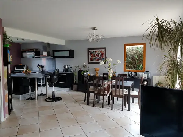 Maison à louer - Ronchin, 5 pièces