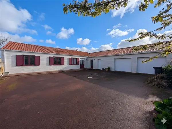 Achat maison 4 pièces - 119.11m² à Beauvoir sur mer (85230)