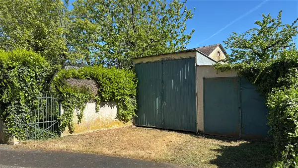 Terrain à vendre - MANTHELAN - 327 m²