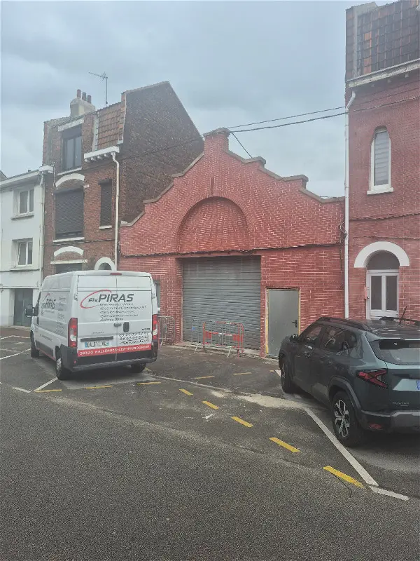 Local commercial à louer - LOMME, 1 pièce