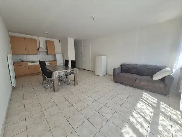 Appartement à louer - Sainte-Catherine, 2 pièces