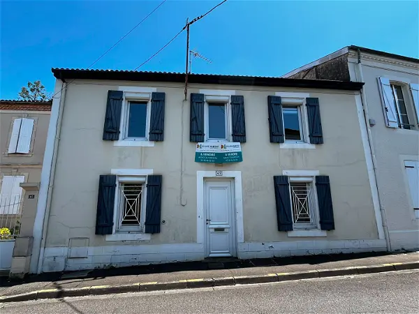 Achat maison 5 pièces - 116m² à Mont de marsan (40000)