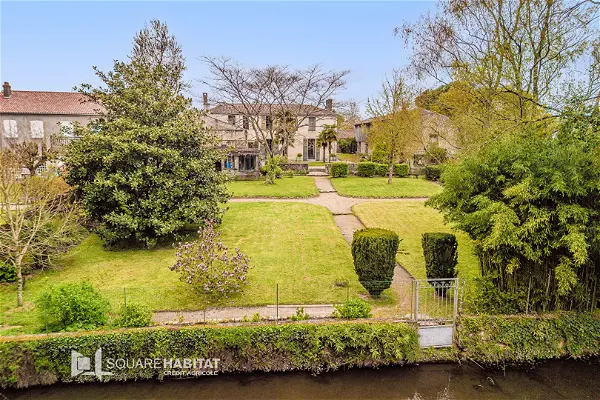 Maison à vendre - PALLUAU, 8 pièces