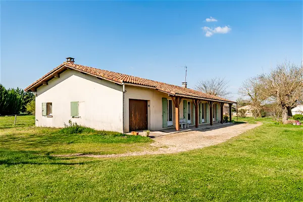 Maison à vendre - MOULIETS ET VILLEMARTIN, 4 pièces