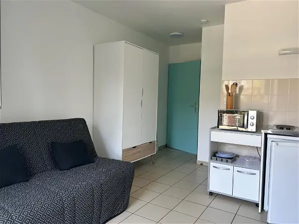 Appartement à louer - Valence, 1 pièce