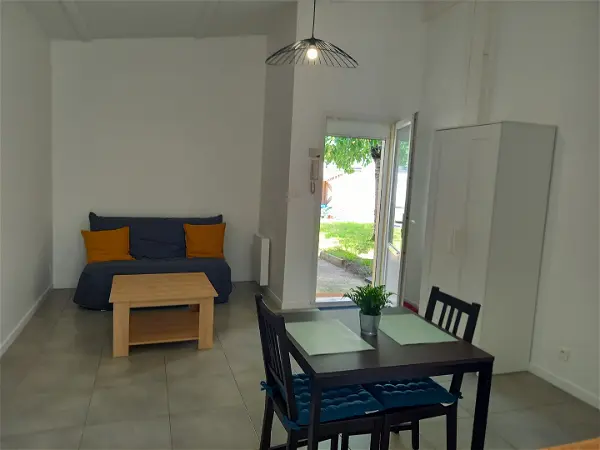 Location appartement 1 pièce - 25.21m² à Saint nazaire (44600)