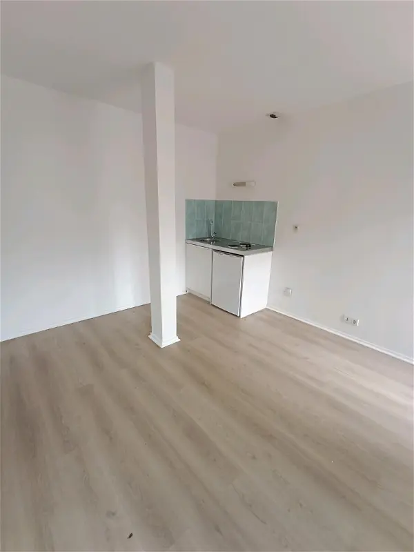 Location appartement 1 pièce - 40.73m² à Avranches (50300)