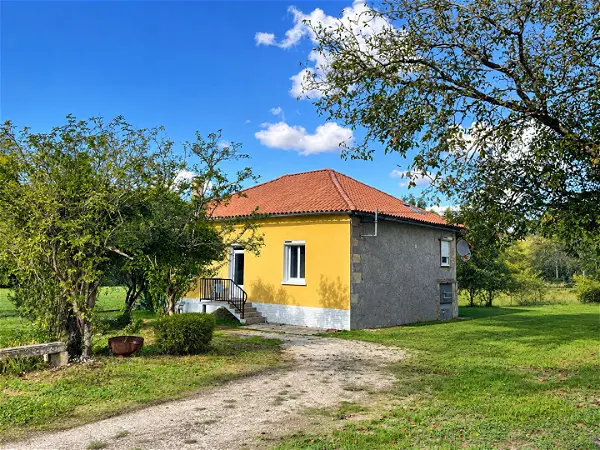 Maison à vendre - CIVRAY, 5 pièces