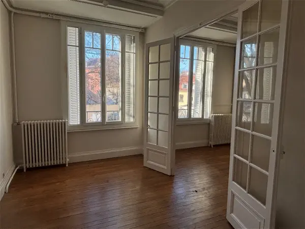 Appartement à louer - VICHY, 4 pièces