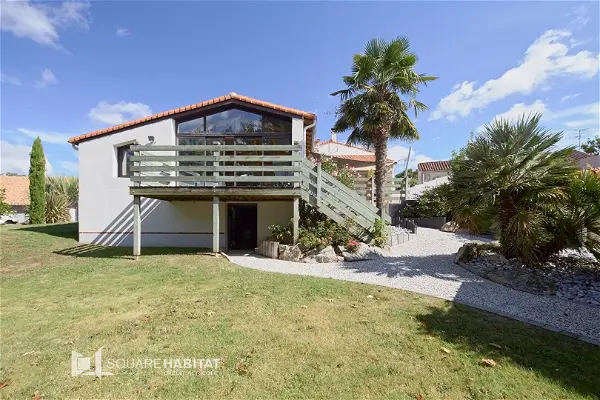 Maison à vendre - MORTAGNE SUR SEVRE, 7 pièces