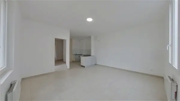 Location appartement 3 pièces - 80.61m² à Chatellerault (86100)