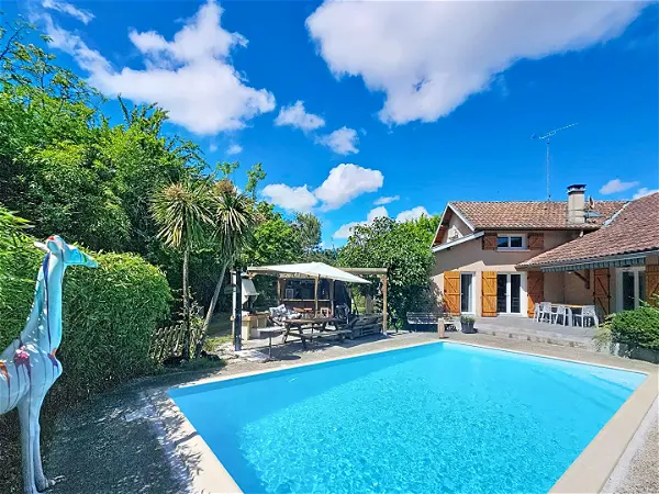 Achat maison 7 pièces - 172m² à Ychoux (40160)