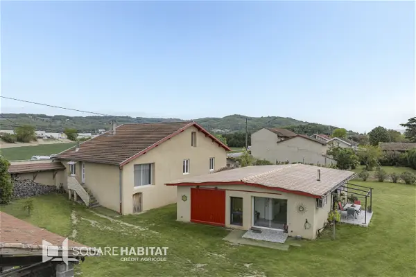 Maison à vendre - LAVEYRON, 8 pièces