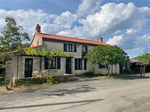 Maison à vendre - LES BROUZILS, 5 pièces