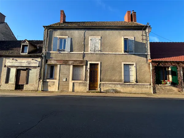 Achat maison 4 pièces - 130m² à Dun sur auron (18130)