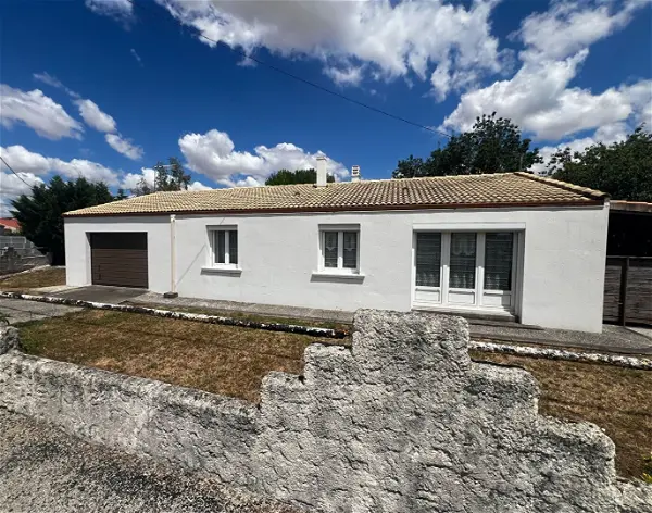 Maison à vendre - AIGREFEUILLE D AUNIS, 5 pièces