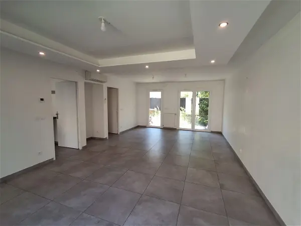 Appartement à louer - Vaulx-en-Velin